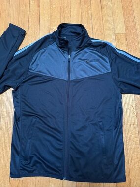 Nike Sportswear Full-Zip Performance Running Jacket Medium Gorpcore Sporty Gym